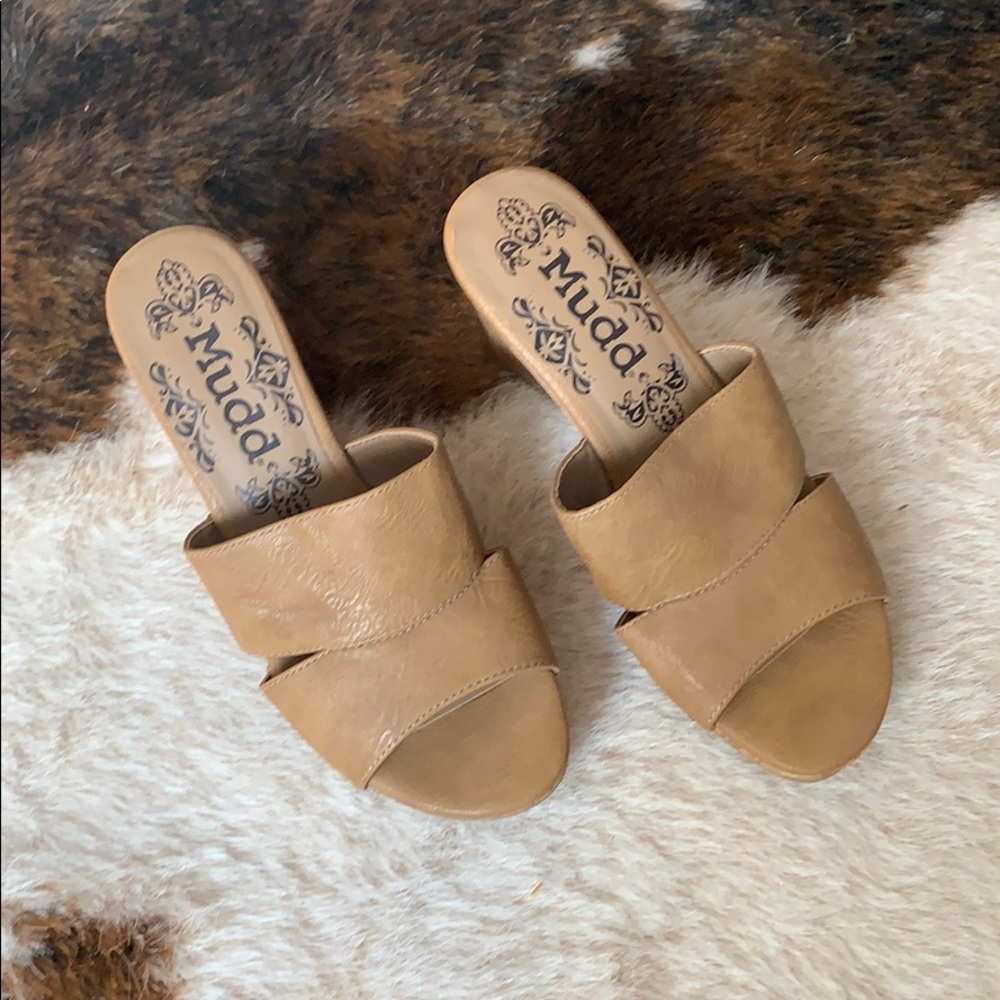 Brown leather wedges